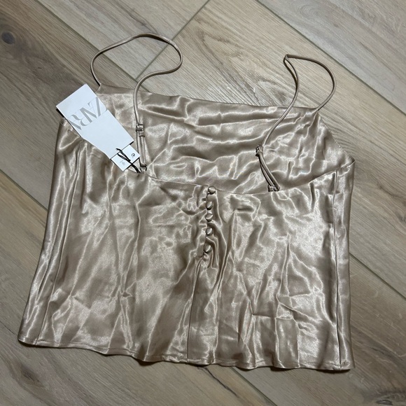 NWT Zara Gold Silky Drape Front Tank - Size M - Picture 11 of 11